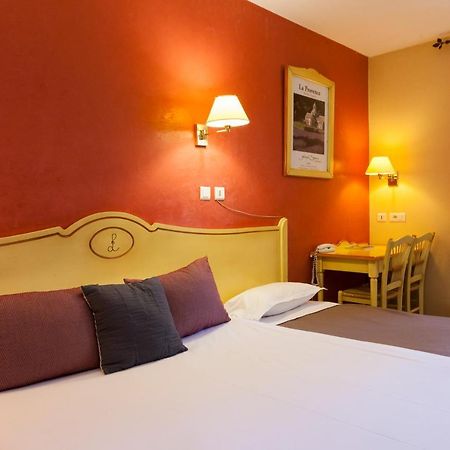 Logis Hotel & Restaurant L'Etape Bouc Bel Air - Gardanne Kültér fotó