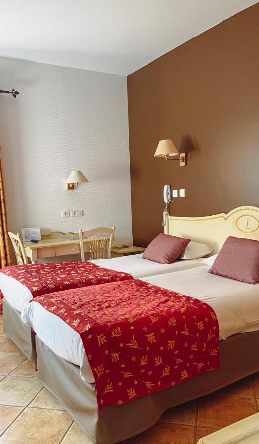 Logis Hotel & Restaurant L'Etape Bouc Bel Air - Gardanne Kültér fotó