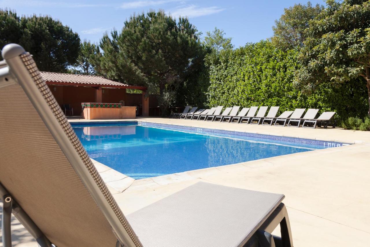 Logis Hotel & Restaurant L'Etape Bouc Bel Air - Gardanne Kültér fotó