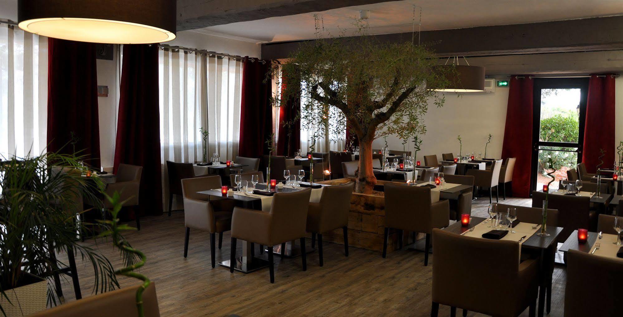 Logis Hotel & Restaurant L'Etape Bouc Bel Air - Gardanne Kültér fotó