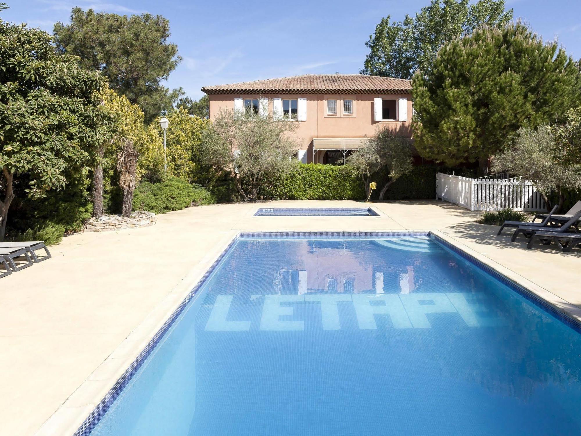 Logis Hotel & Restaurant L'Etape Bouc Bel Air - Gardanne Kültér fotó